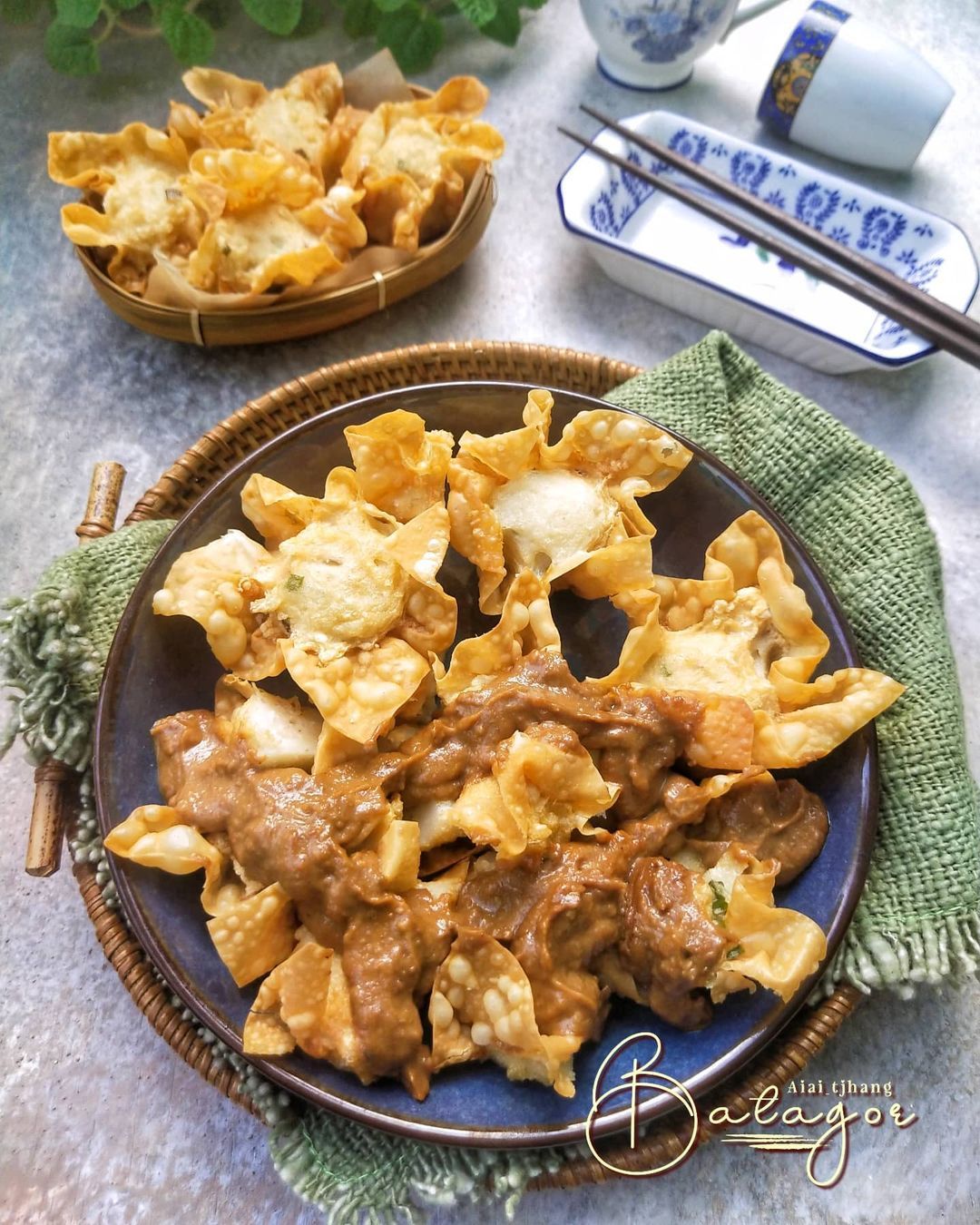 Batagor Enak di Bandung: Rekomendasi, Sejarah, dan Cara Menikmatinya dengan Benar